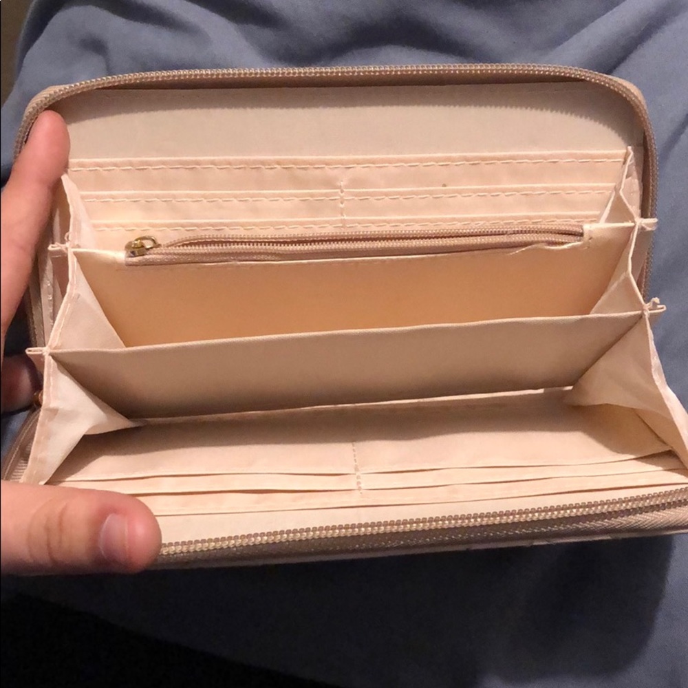 Wallet - Picture 2 of 2